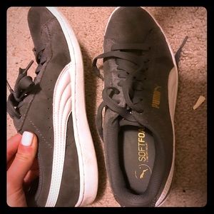 Puma Tennis Shoes/Sneakers